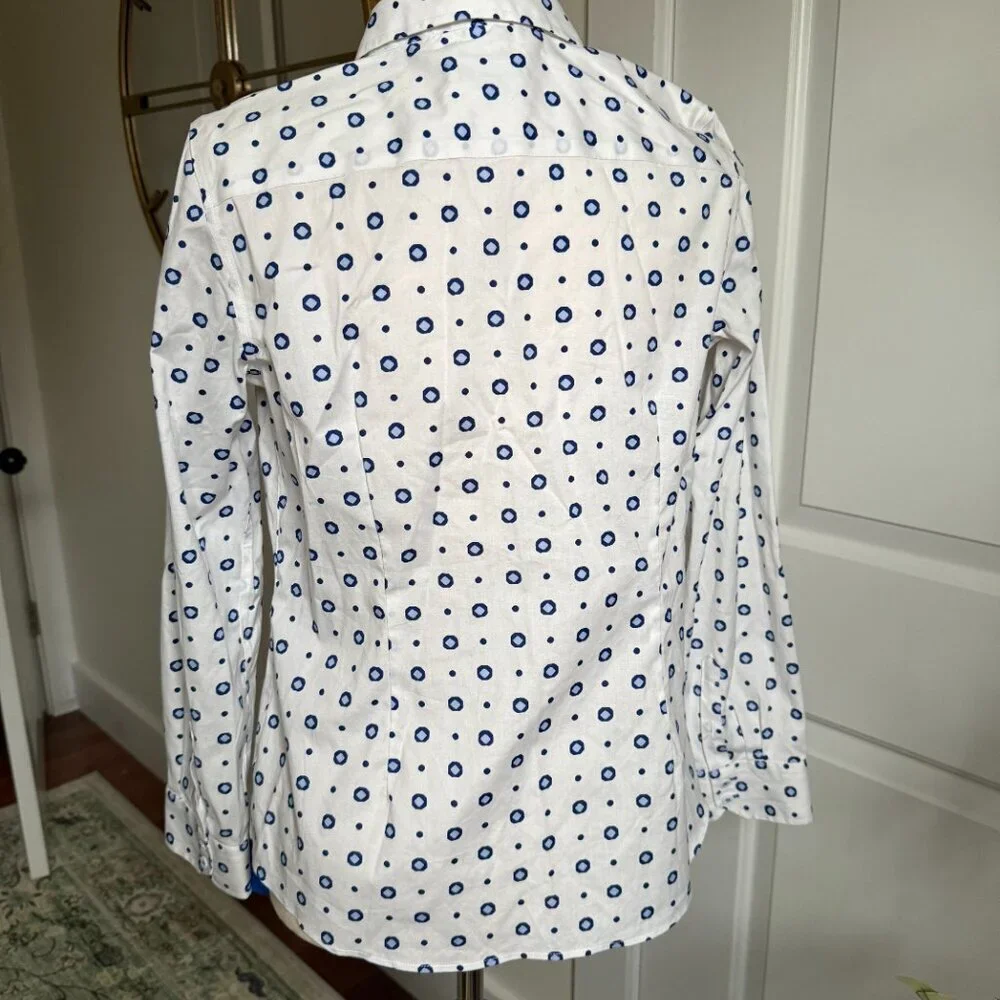 Talbots Womens Button Down Shirt White and Blue Size 8P - Picture 2 of 7